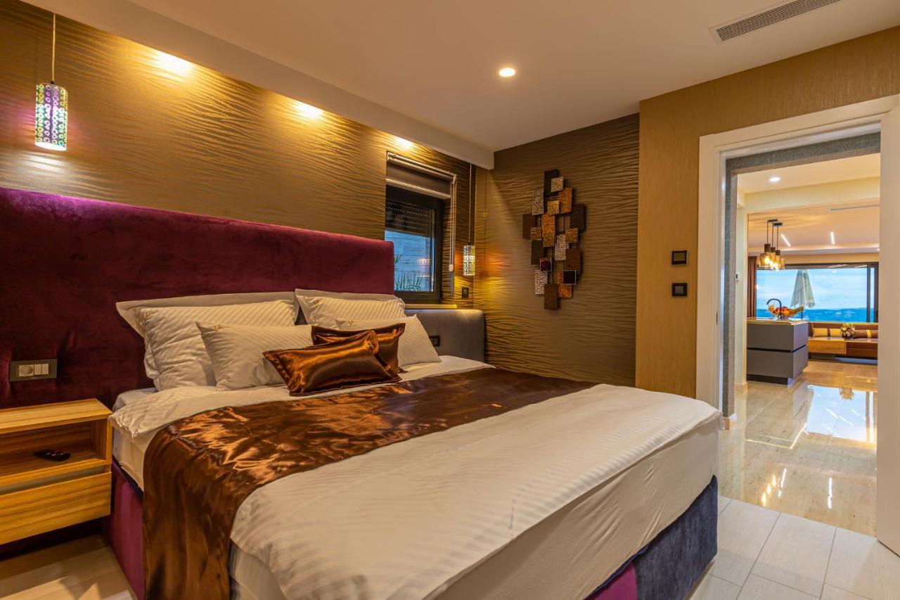 Villa Marassi With Heated Pool, Hot Tub And Sauna ツリクヴェニツァ エクステリア 写真